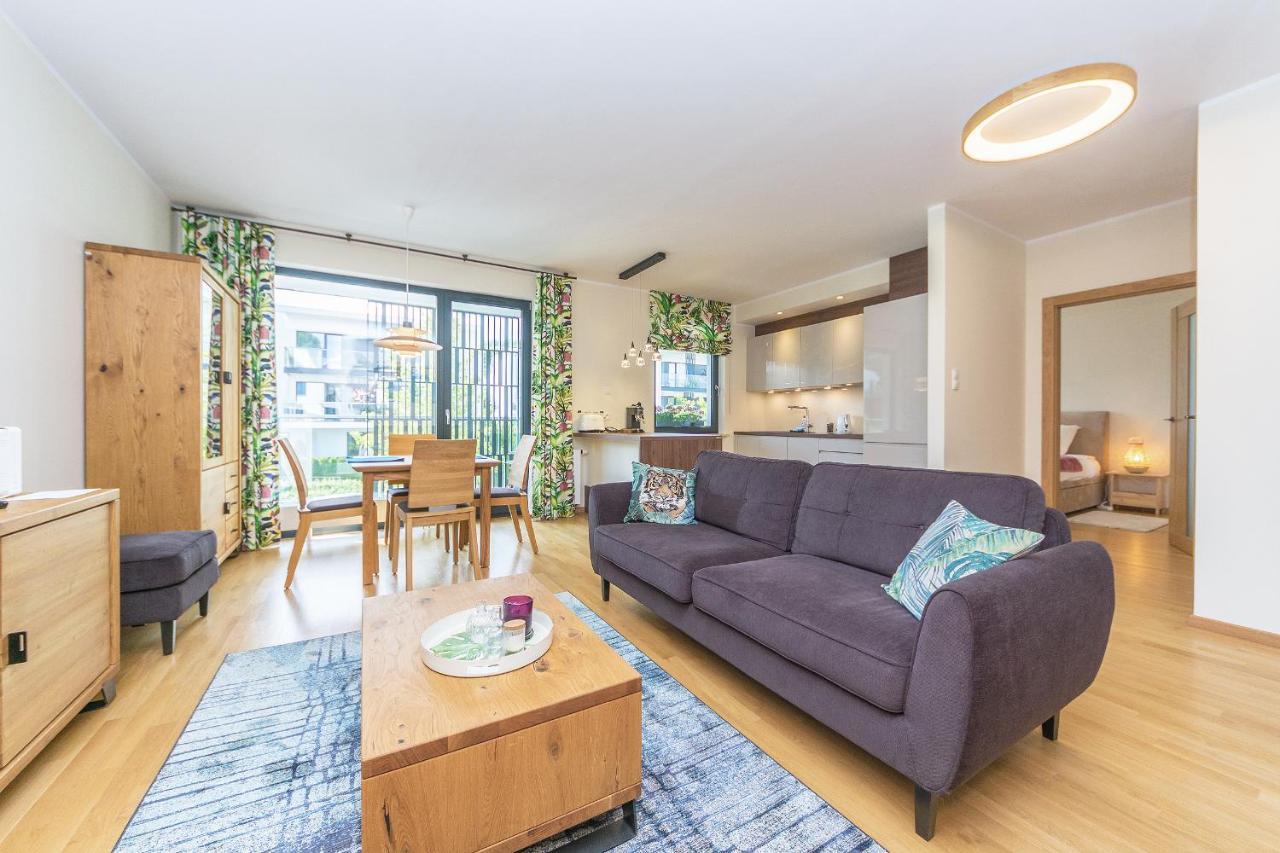 Pomorskie Apartamenty Bernadowska Green Deluxe Гдыня Экстерьер фото
